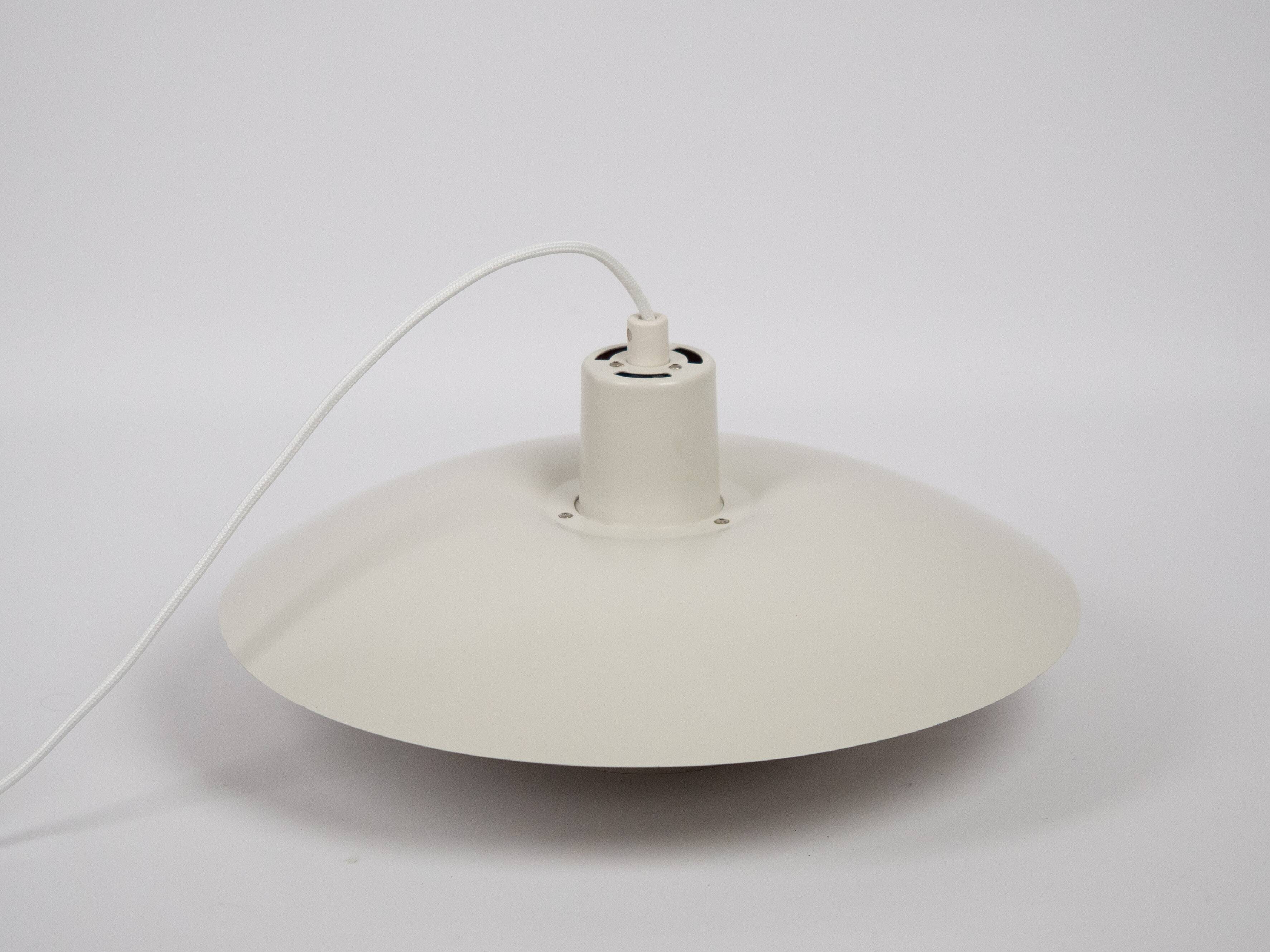 Danish vintage pendant lamp PH 4/3 by Poul Henningsen, Louis Poulsen, 1966