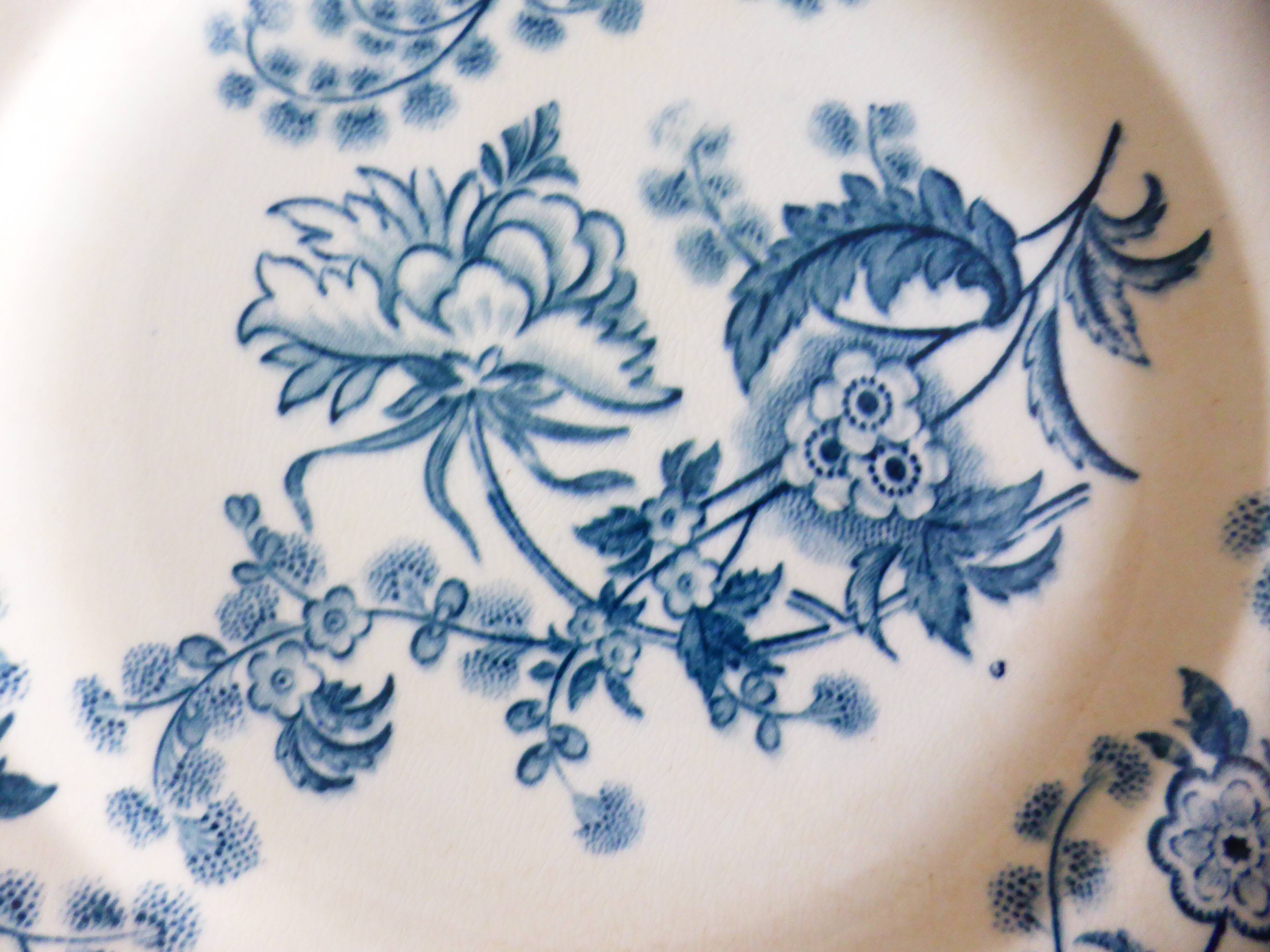 1 dessert plate from Longwy, Yeko model 221209