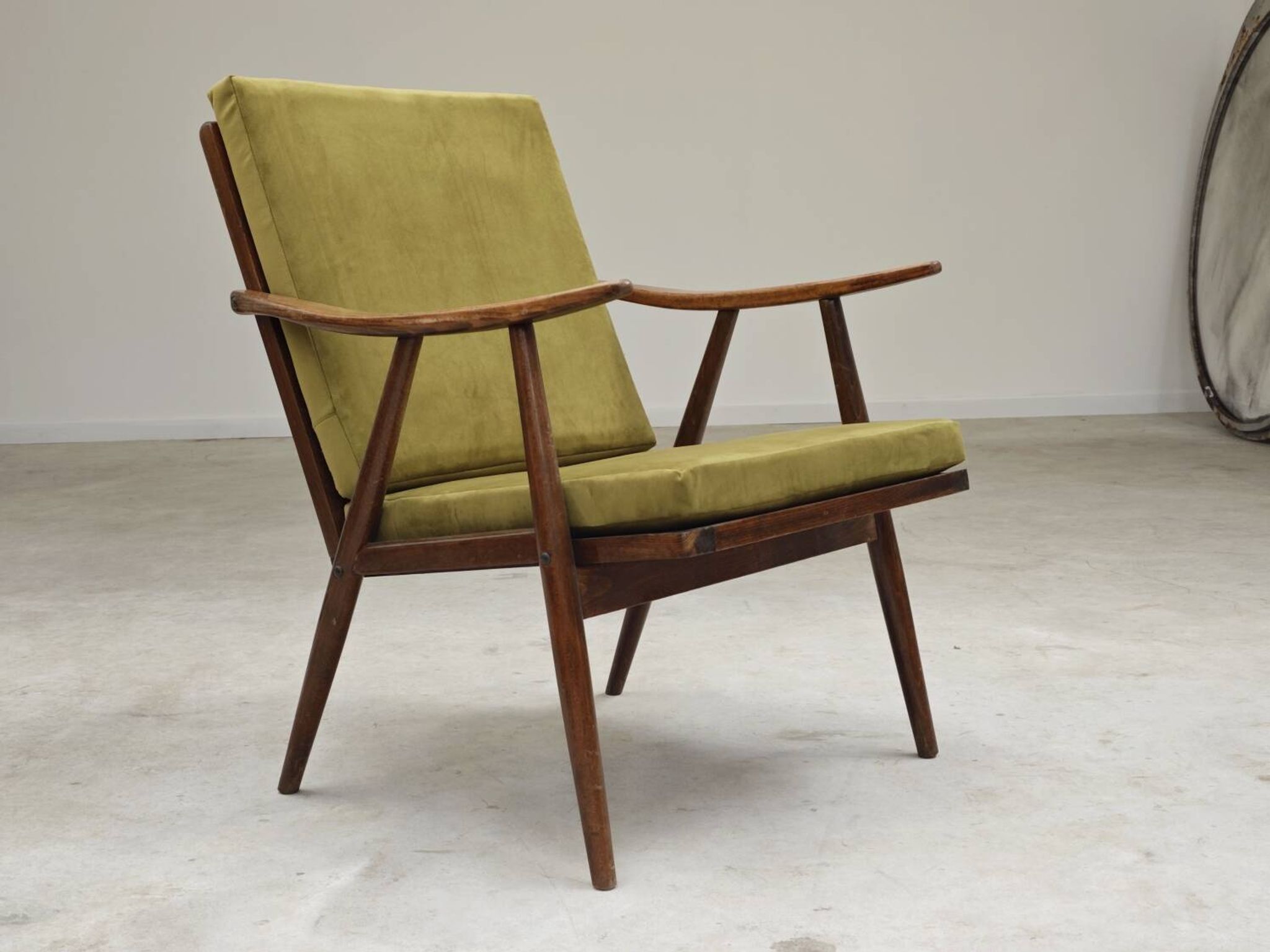 Boomerang armchair by Antonin Suman for Ton Bystrice Thonet 1960