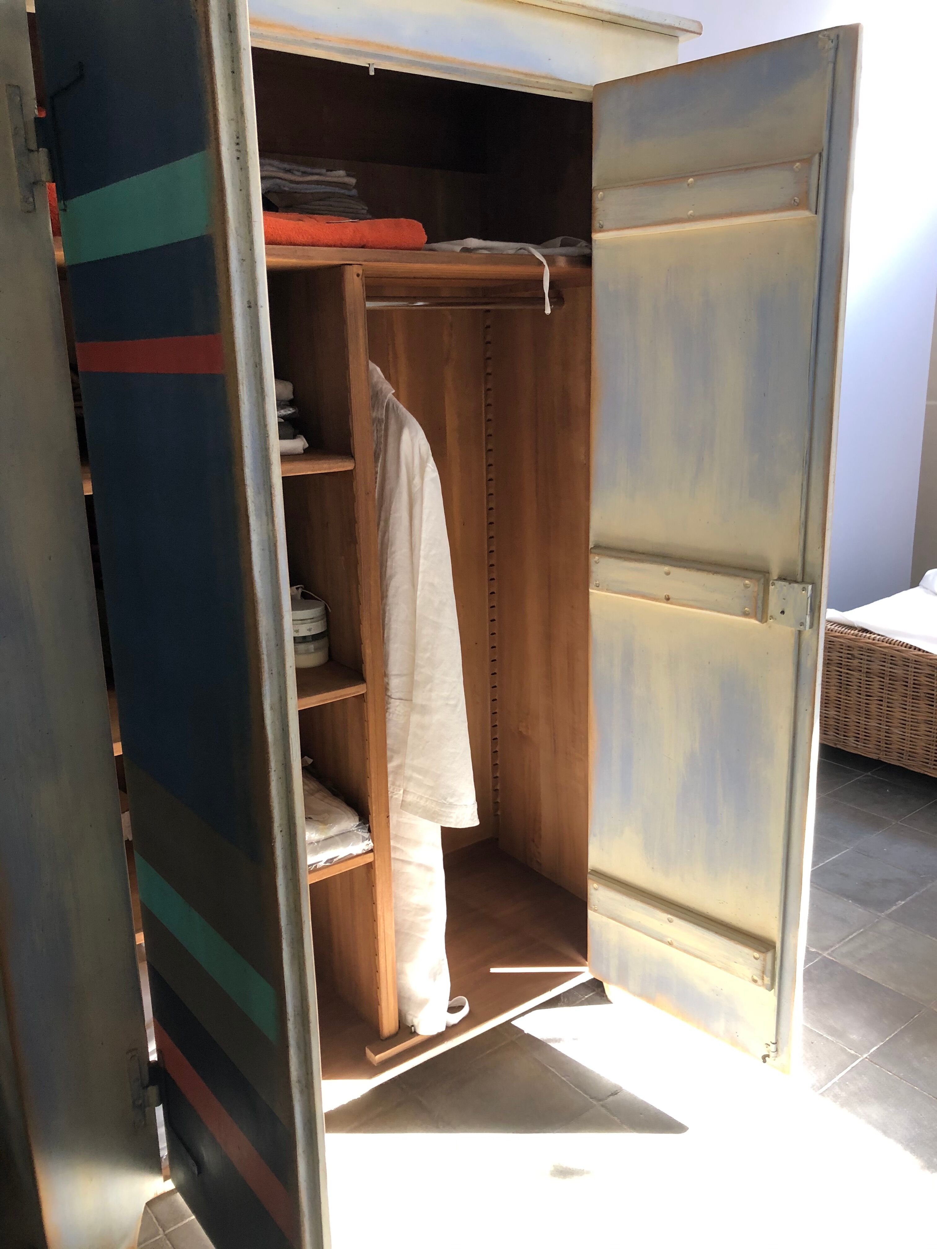 Painted wooden two-door wardrobe, Henri Quinta