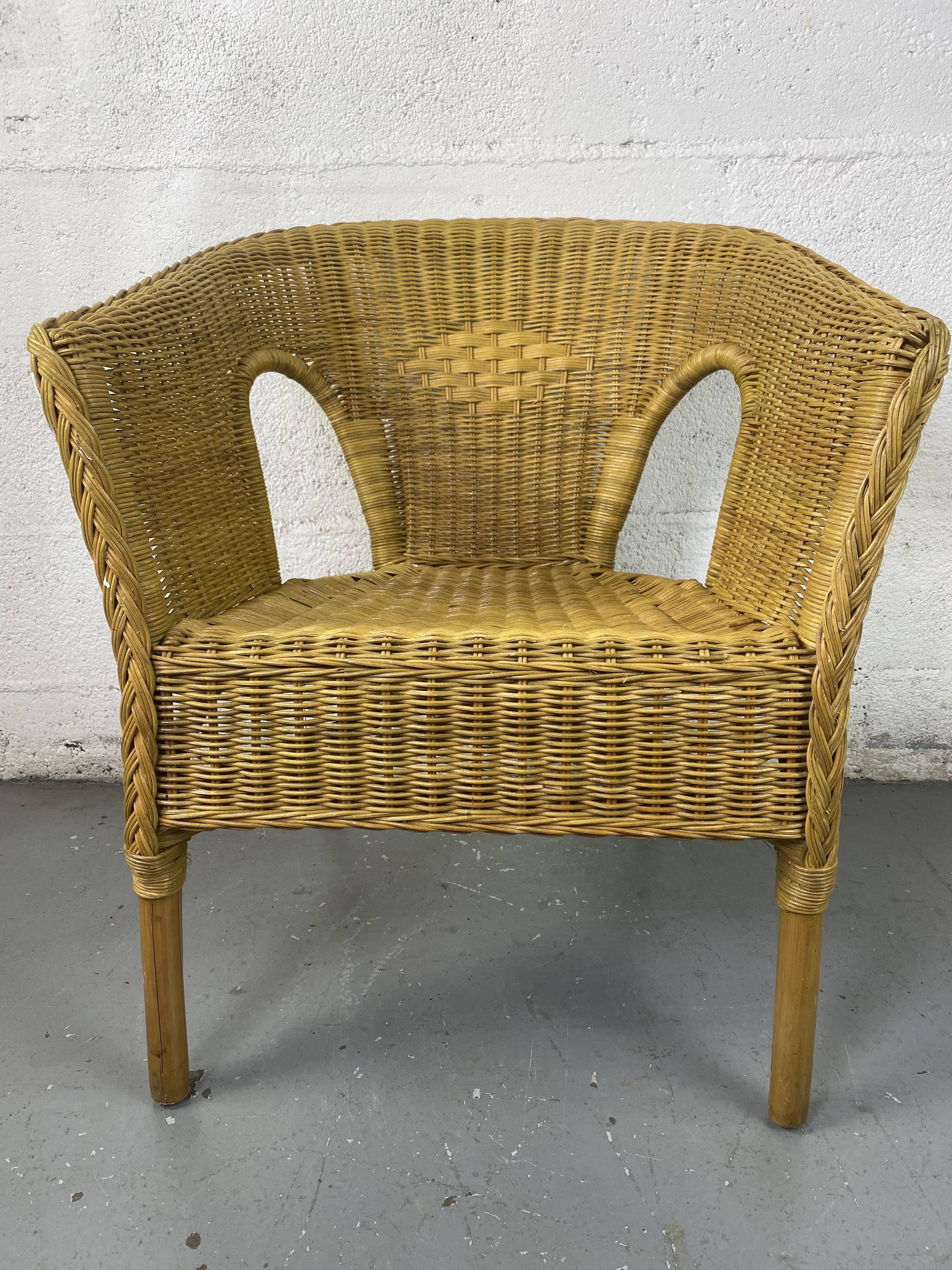 Rattan Gondola Chair