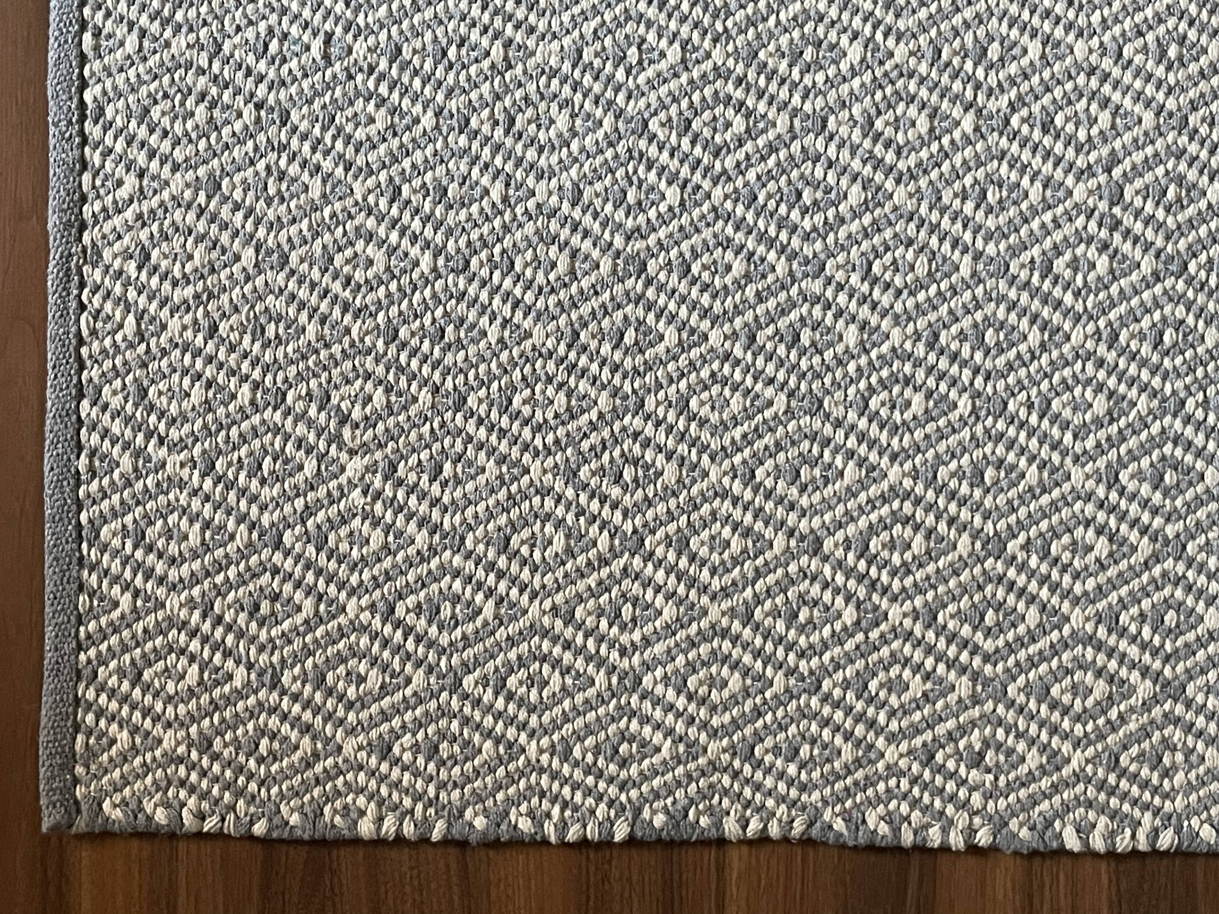 19 x 48 Inc. - Handwoven Cotton, Geometric Pattern, Indian, Handmade, Small, Area, Floor, Rug\Carpet