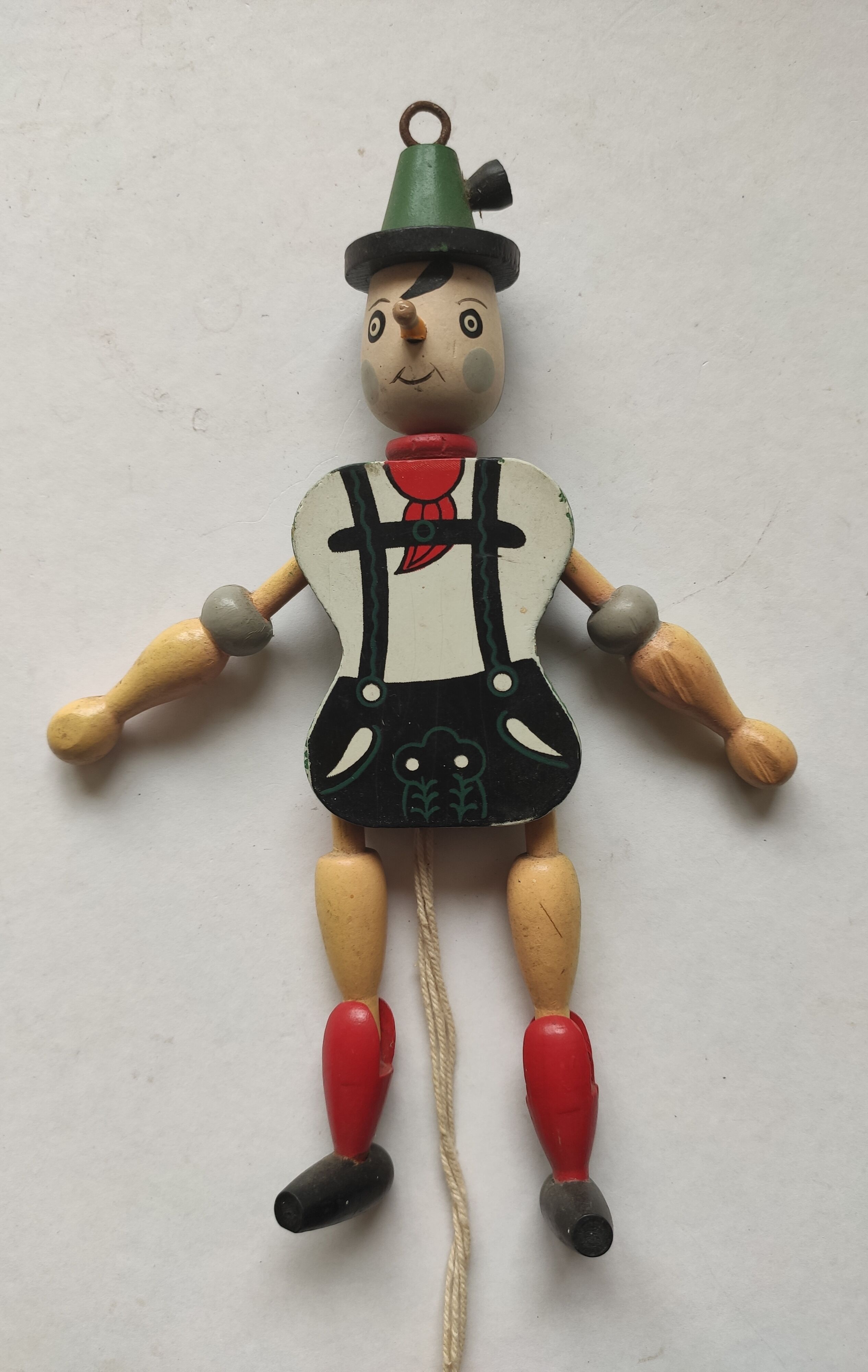 Articulated wooden puppet