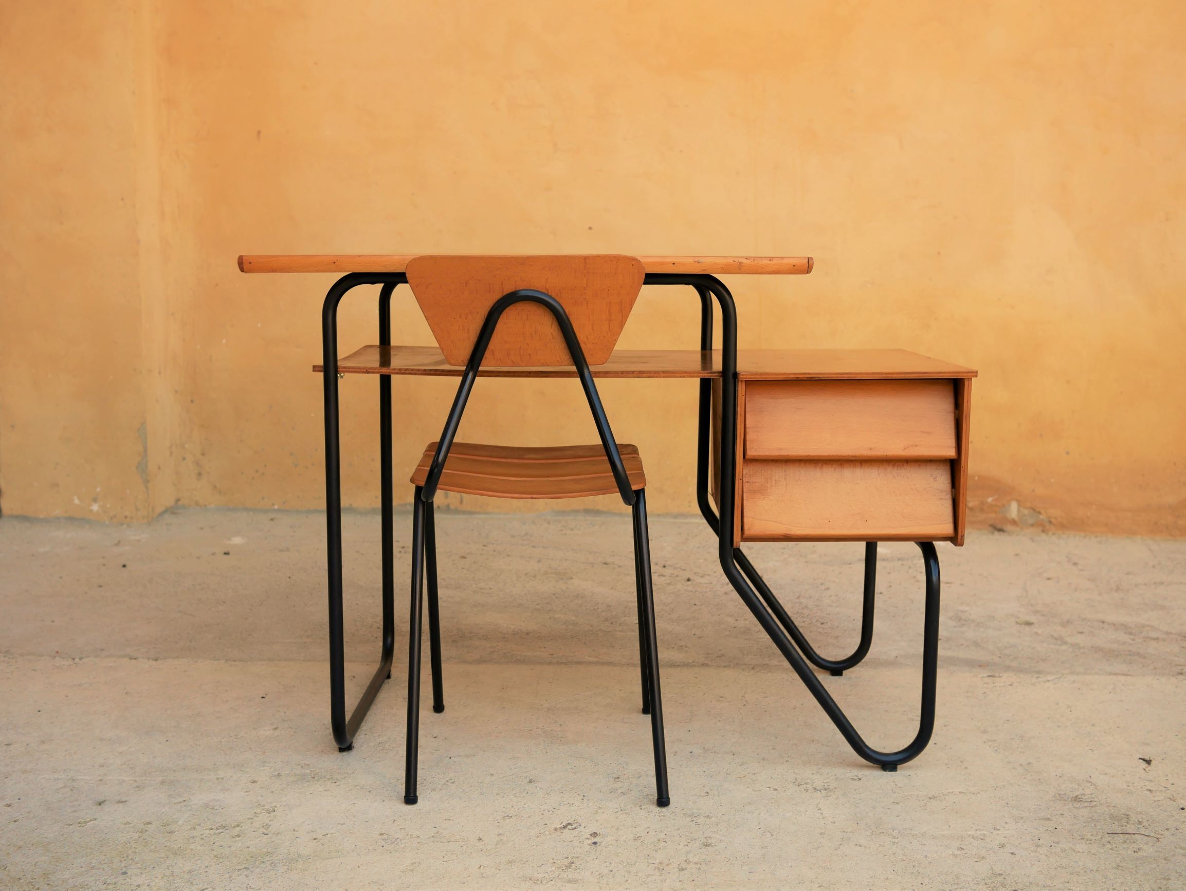 Bureau et chaise enfant vintage