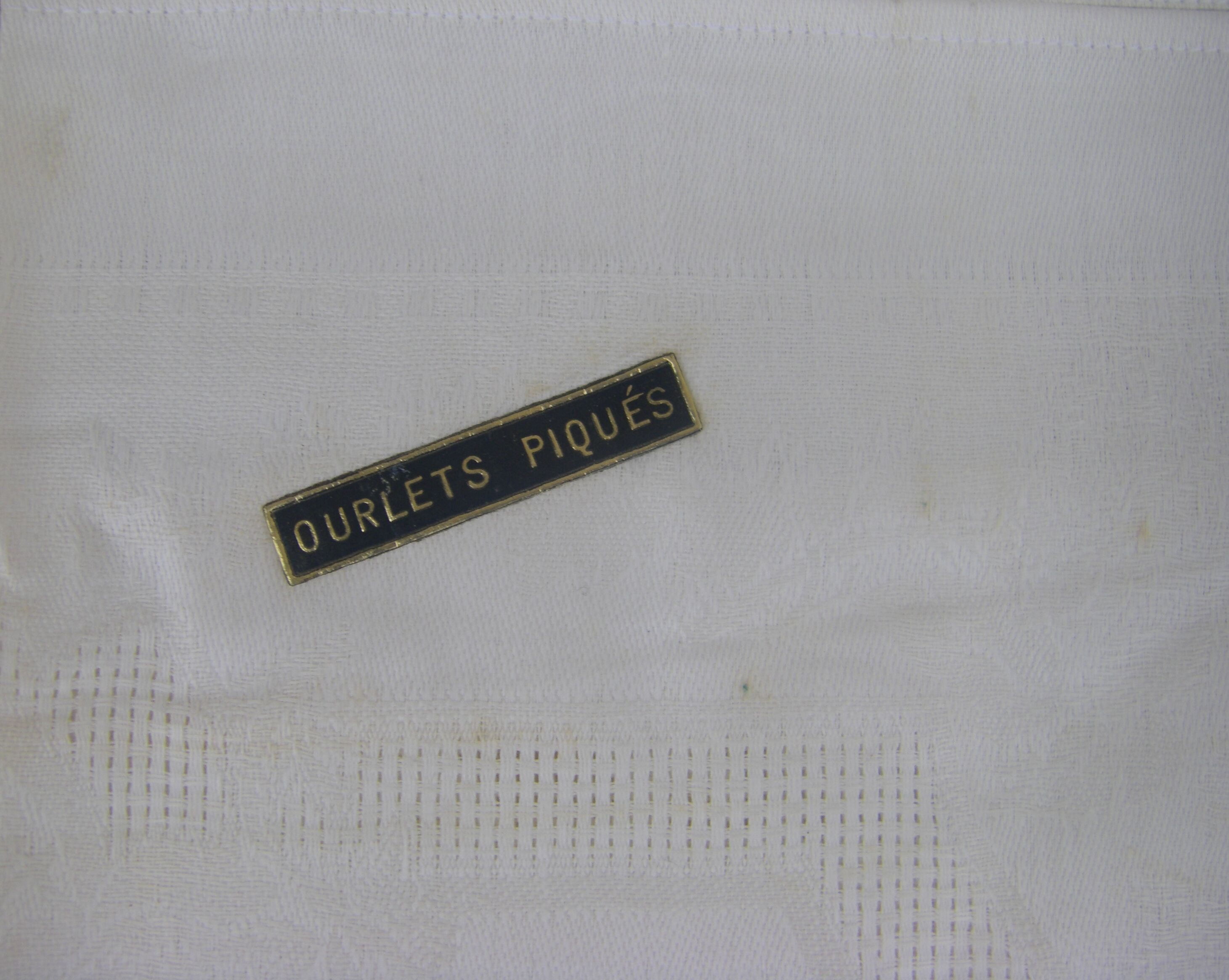 Tablecloth and its eight vintage towels