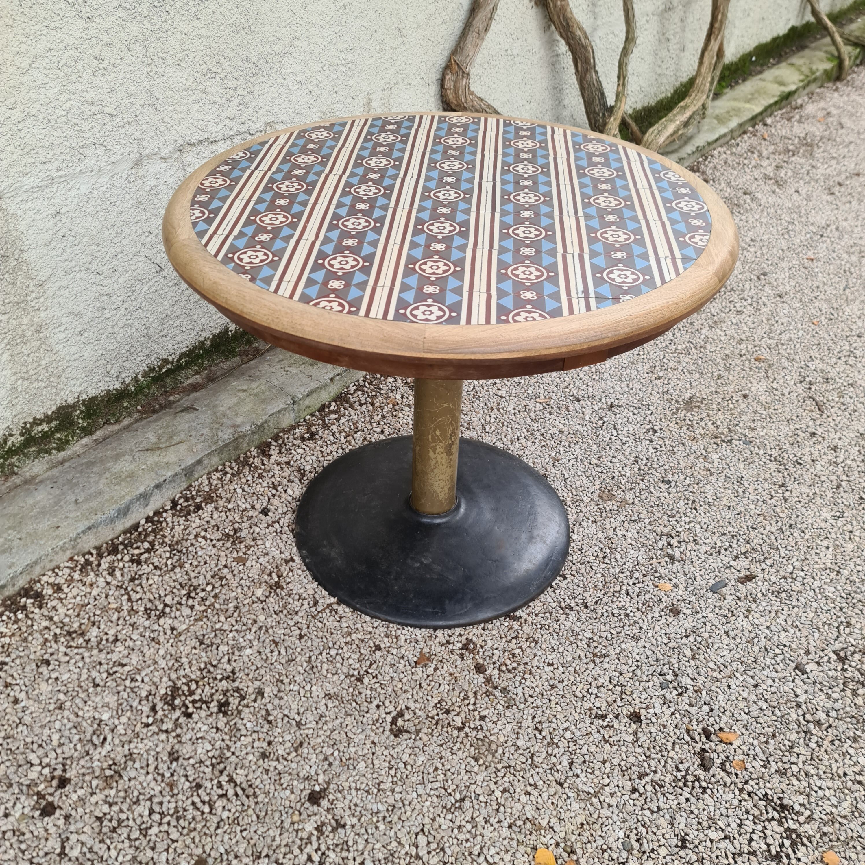 Bistro foot table and cement tile