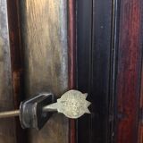 Ancienne armoire asiatique