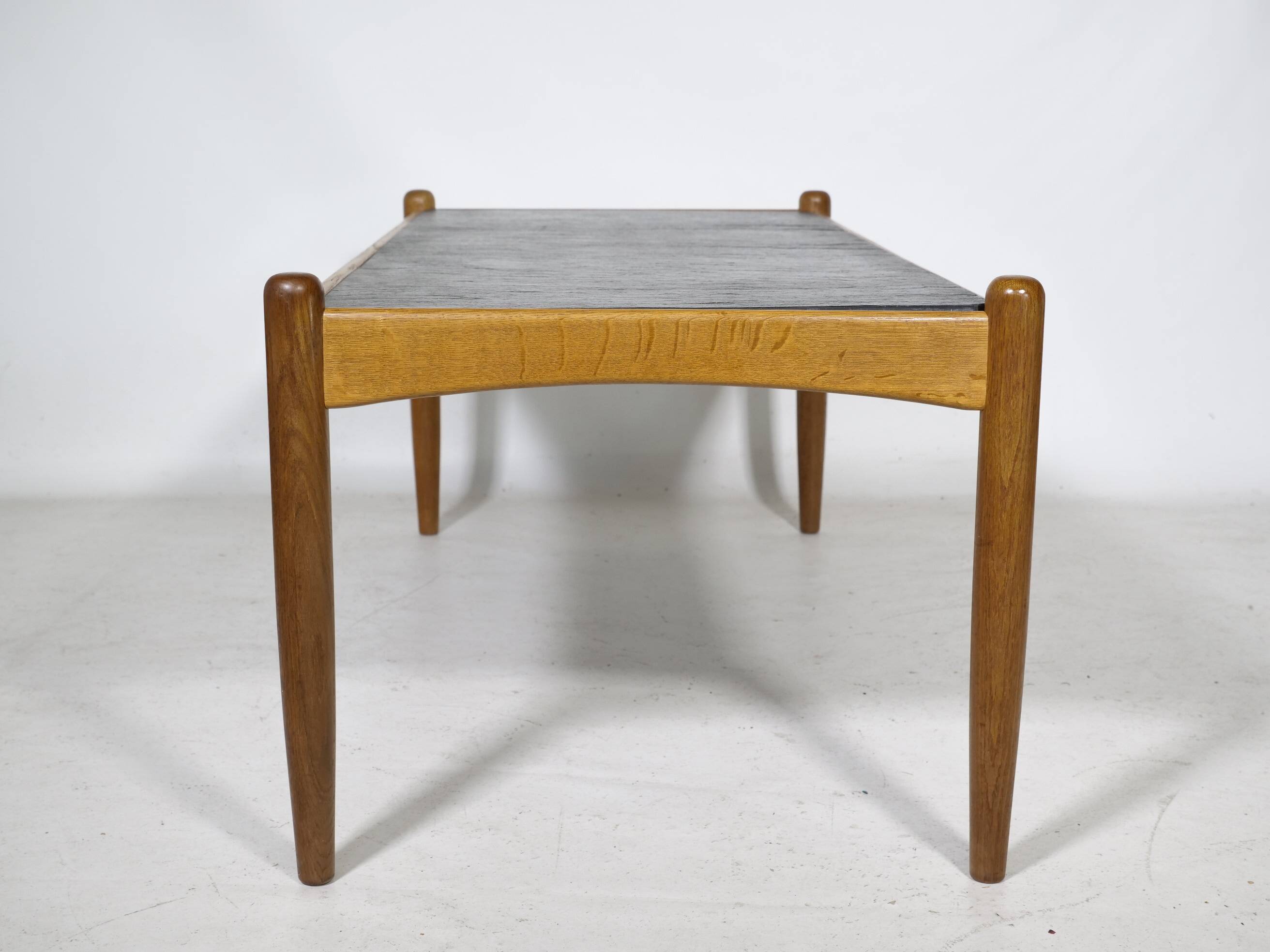 Table basse Amiral des années 1960, design Eric Merthen