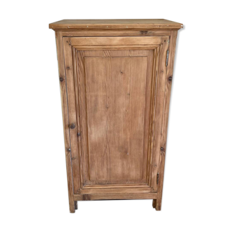 Small raw wood jam maker