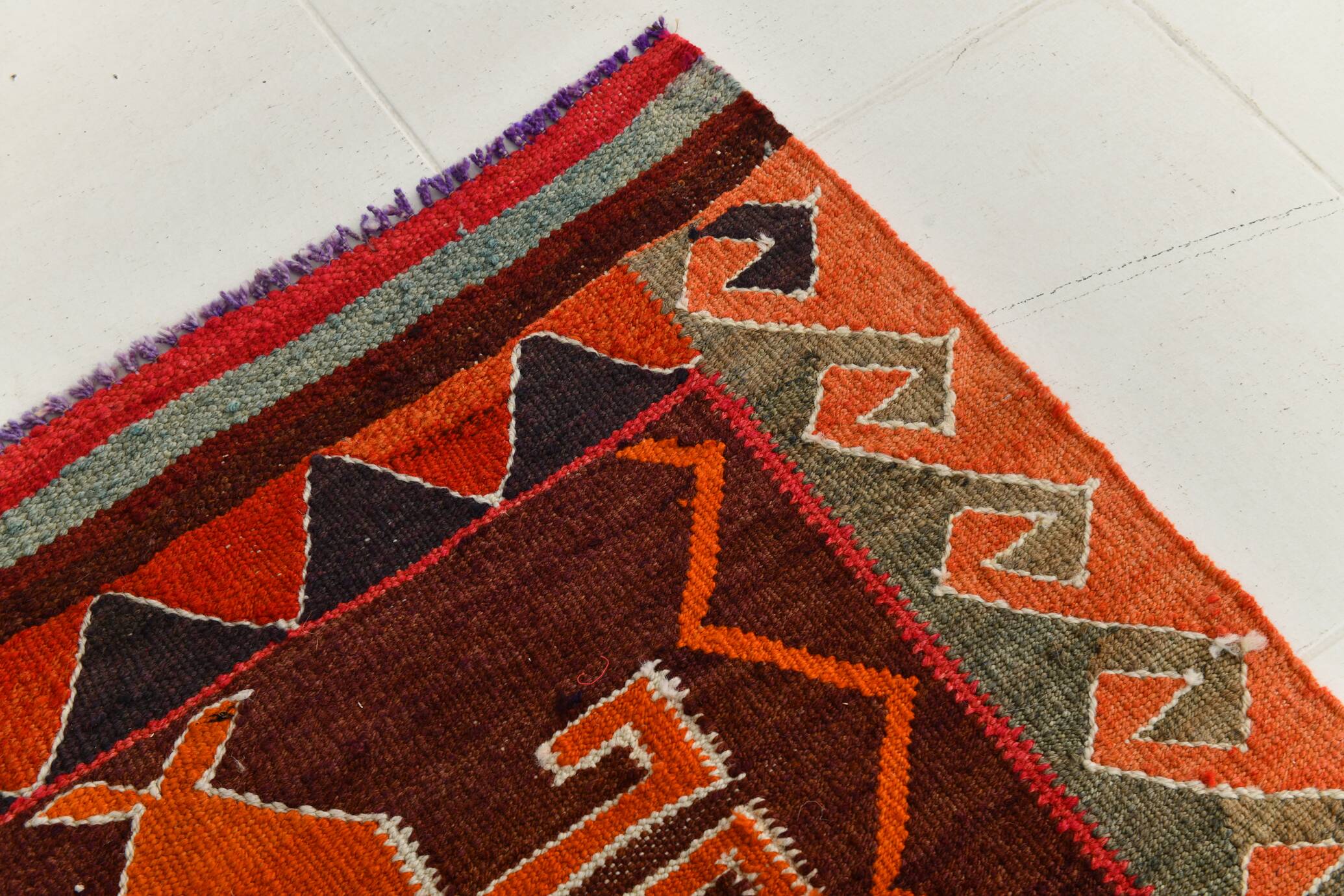 3x11 Anatolian Classic Kilim Runner Rug, 101x340Cm