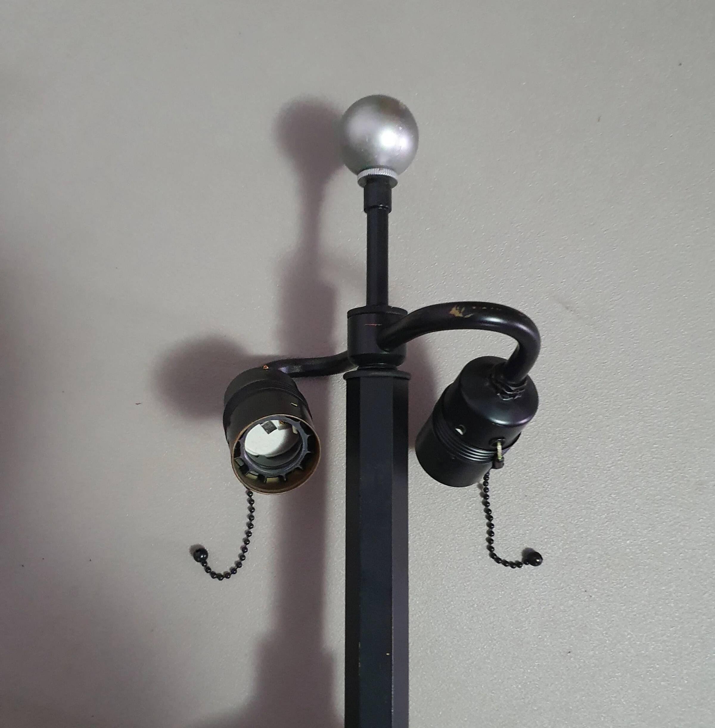 Lot de deux lampes Donghia. Modèle Rafaela de John Hutton.