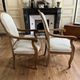 Paire de fauteuils restauration