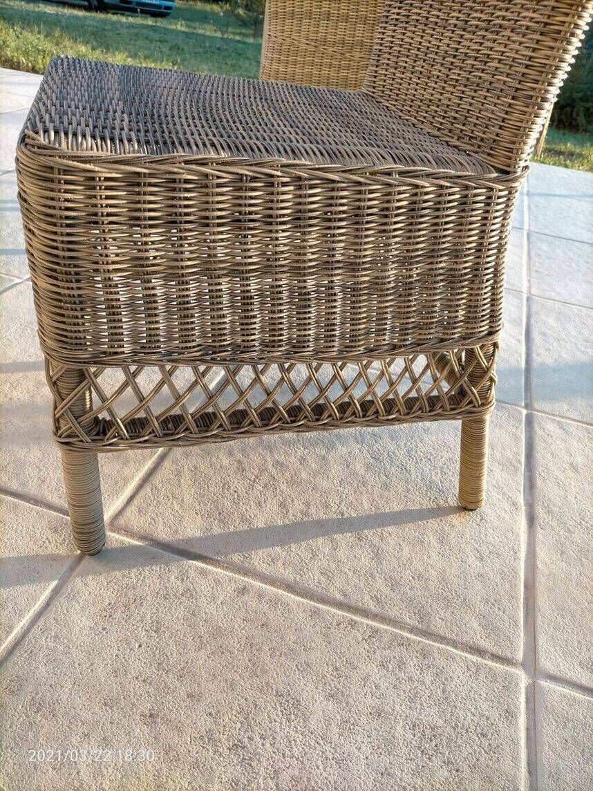 Wicker chair