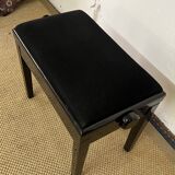Height-adjustable piano bench