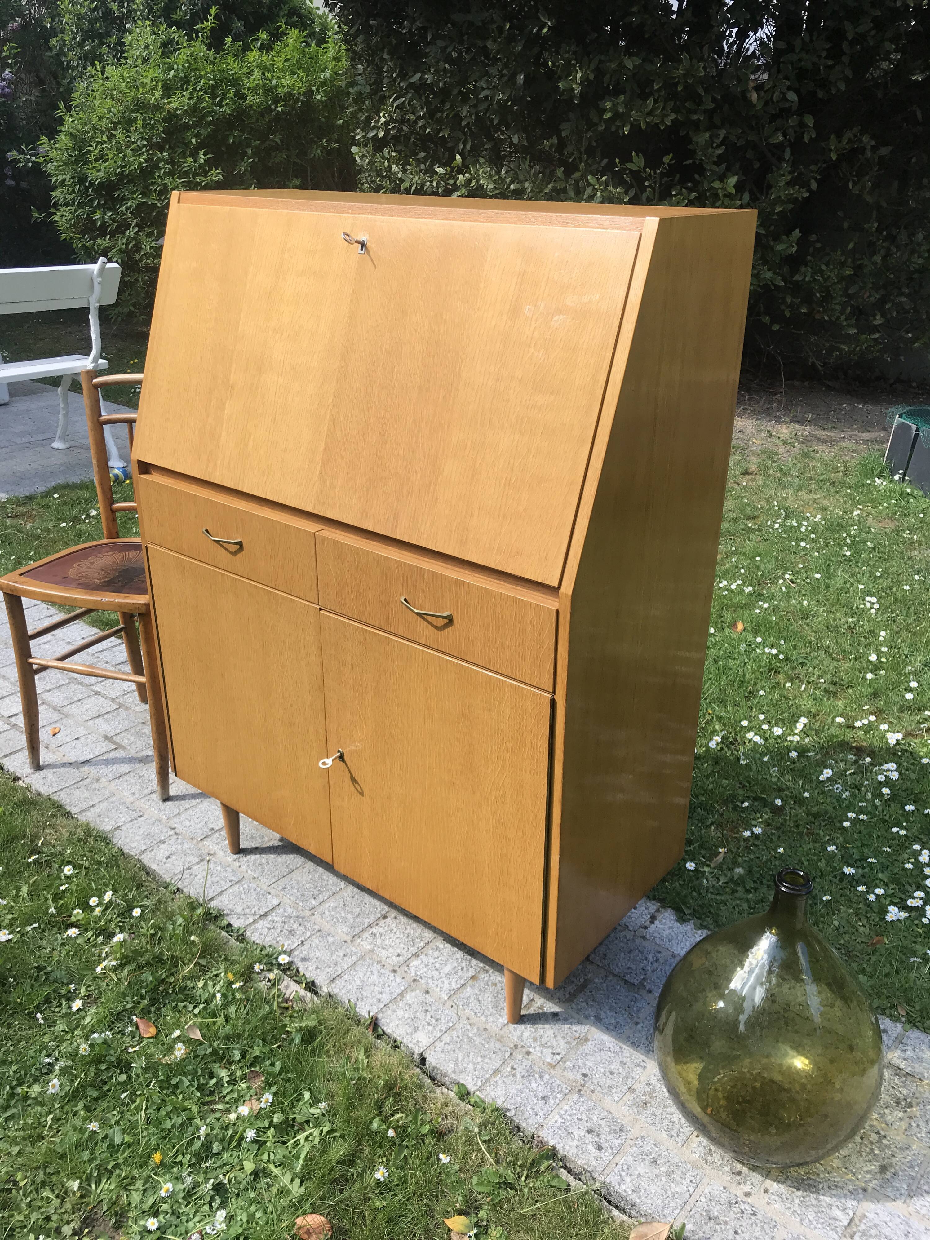 Secretary vintage Office 1960 feet spindles