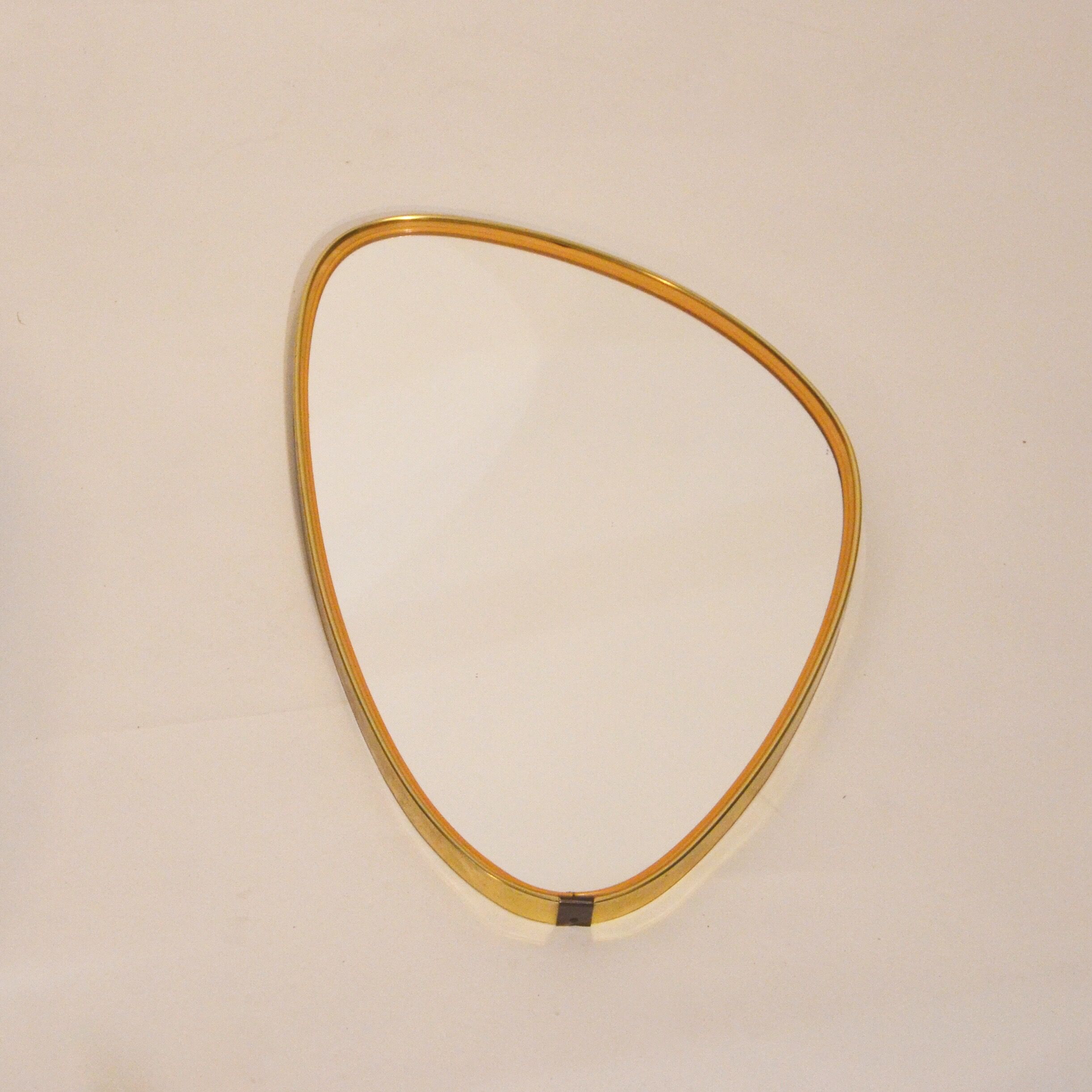 Mirror shape free gold