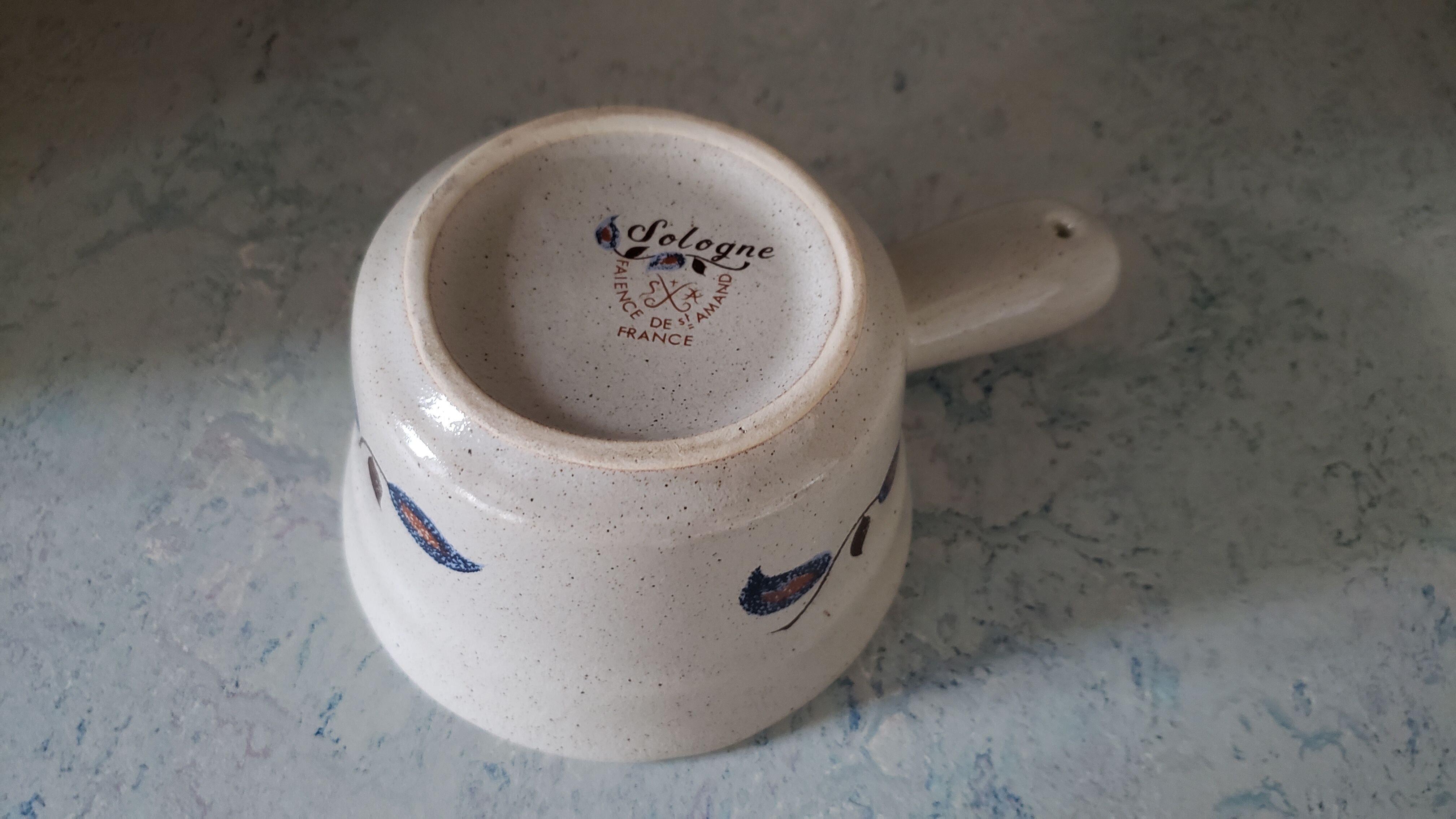 Small pitcher spout Saint Amand