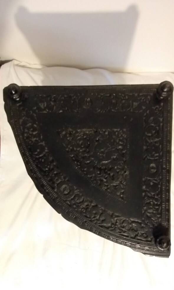 Cast iron corner shelf