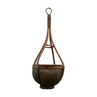 Rattan hanging planter