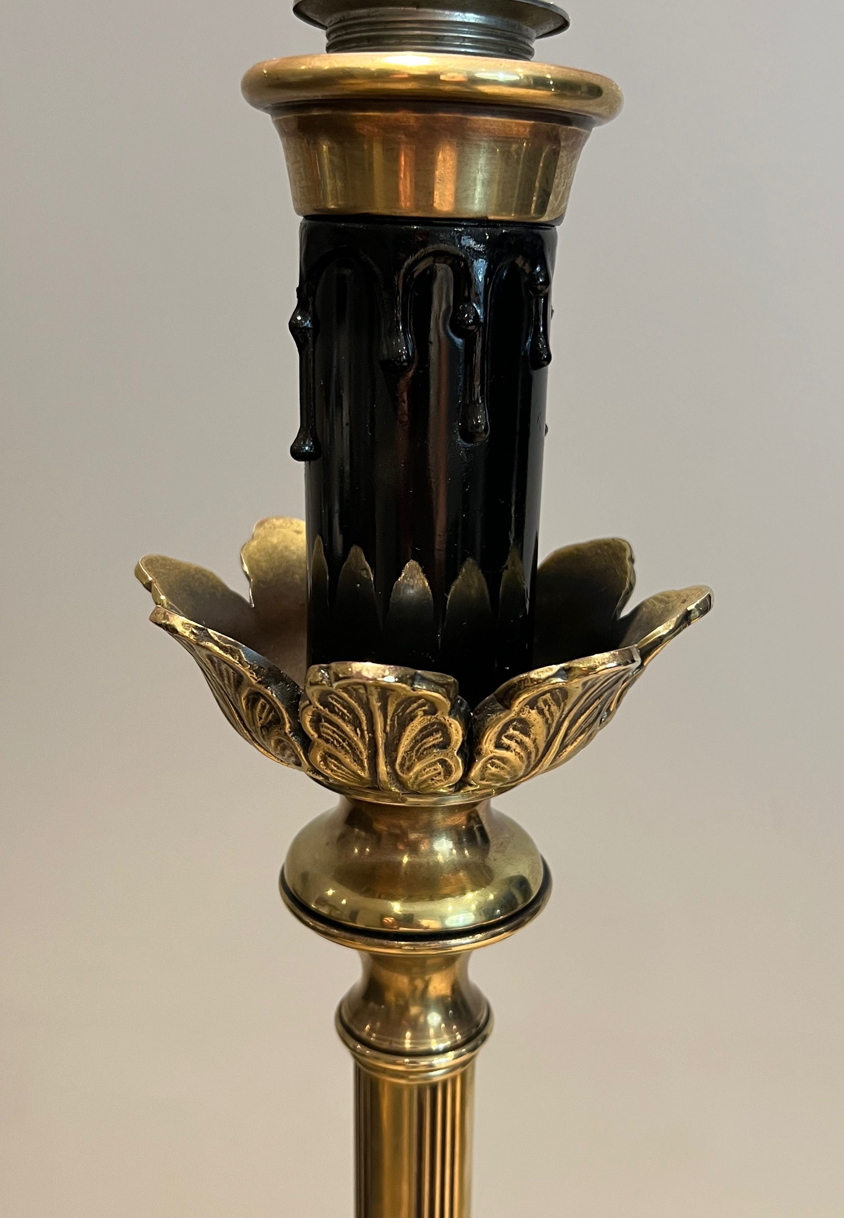 Pineapple floor lamp in brass