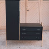 Asymmetrical cabinet