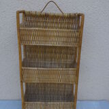 Wicker shelf with 3 compartments