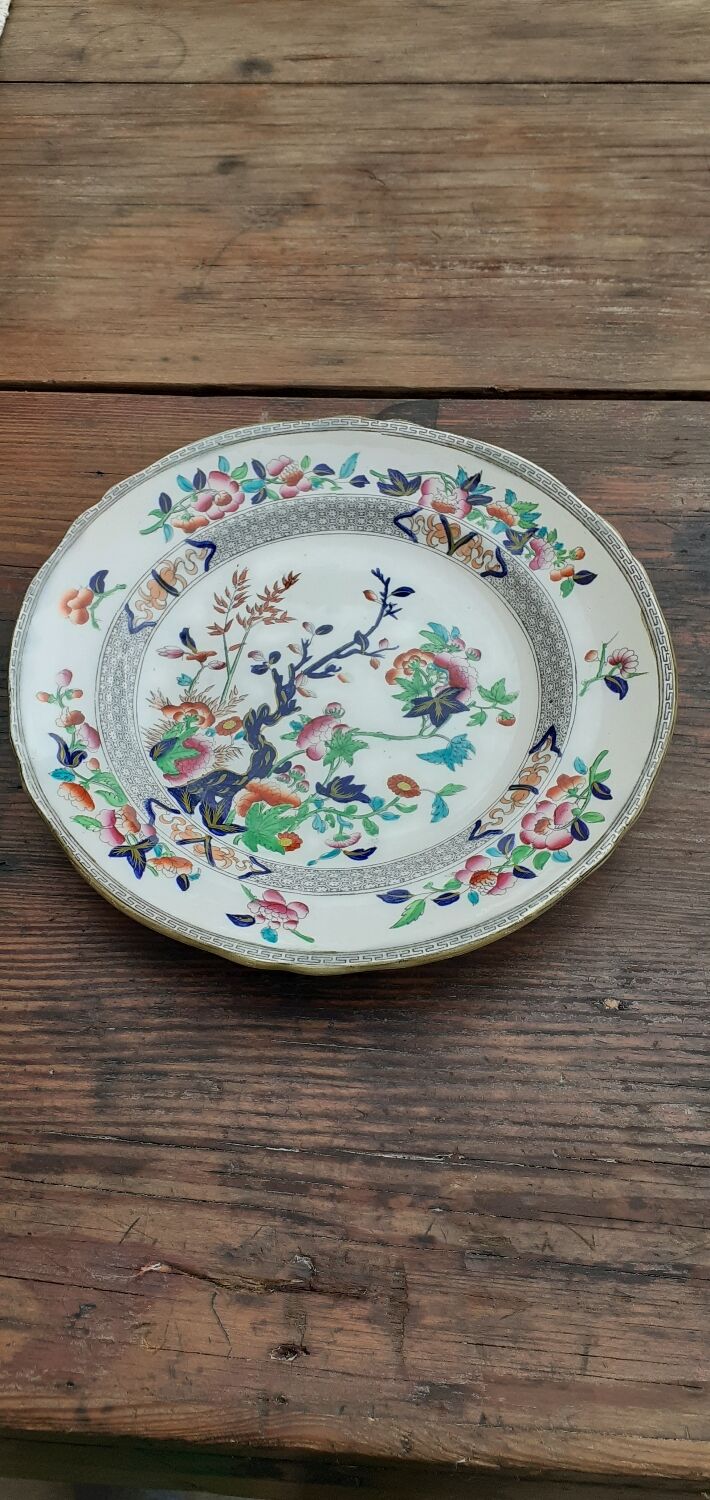 Decorative plate weedgood