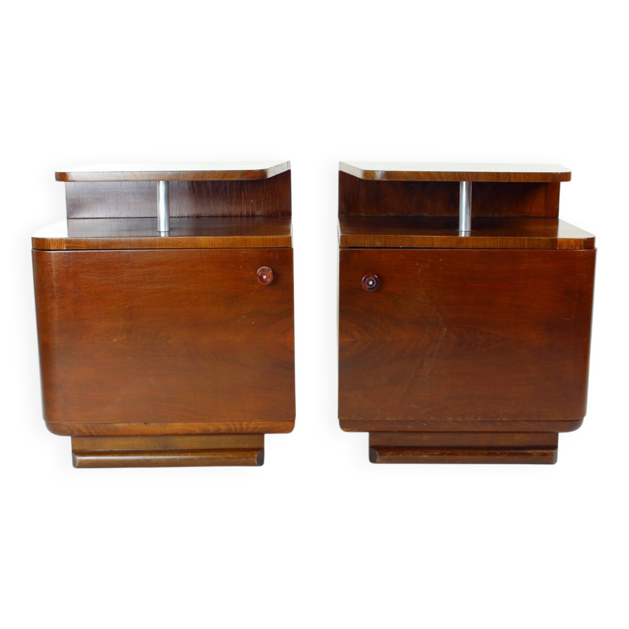 Ensemble de deux tables de chevet Bauhaus, Tchécoslovaquie, années 1950