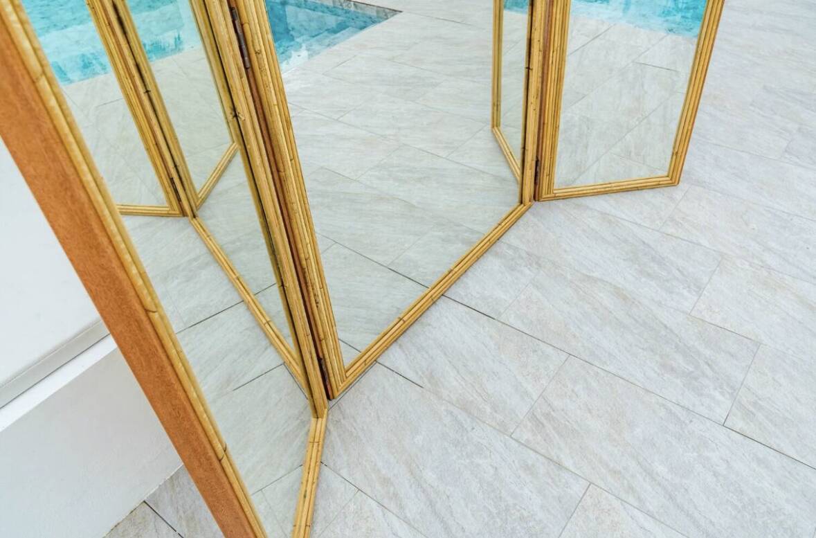 Mirror and rattan screen
