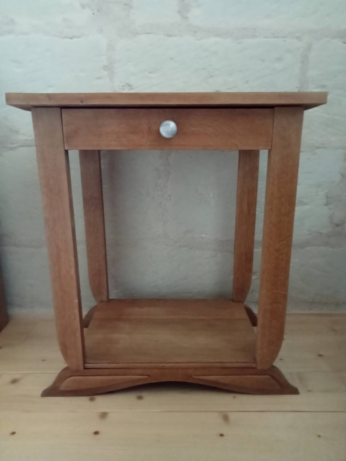 Table d'appoint, guéridon