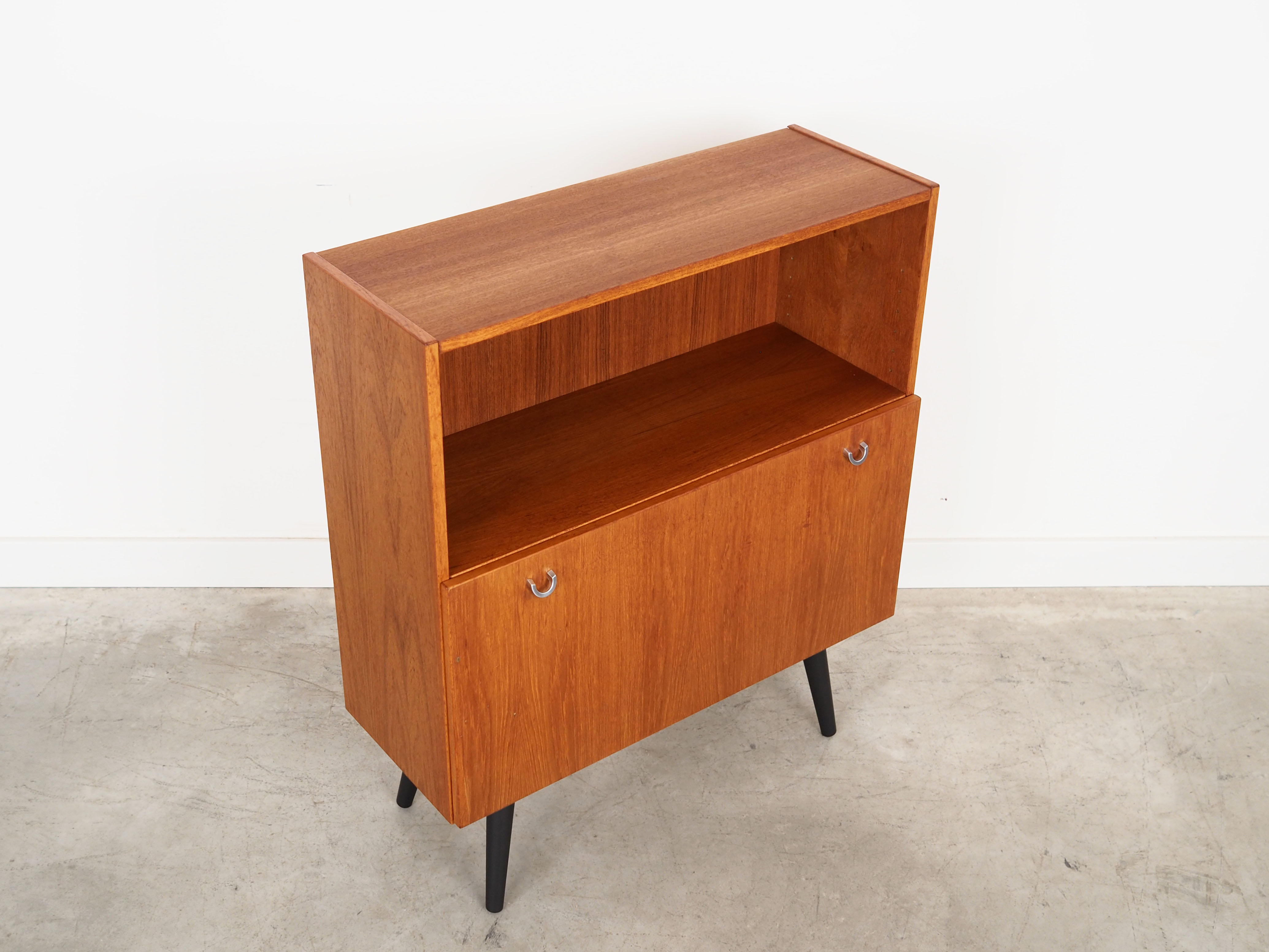 Teak bookcase, Danish design, 1970s, production: Denka