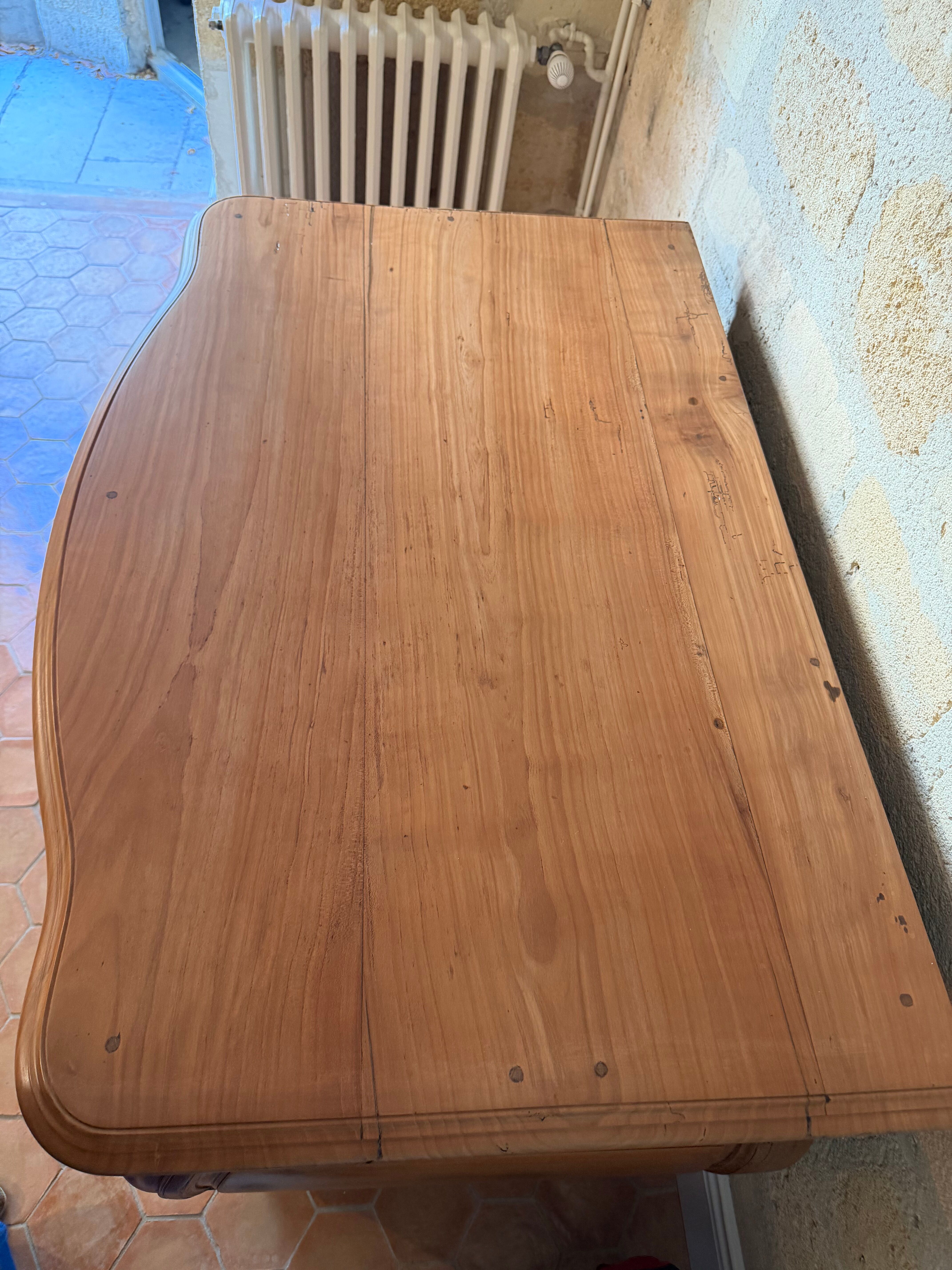 Bordeaux "between-two" commode in cherry wood