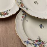 Set of 4 porcelain dessert plates