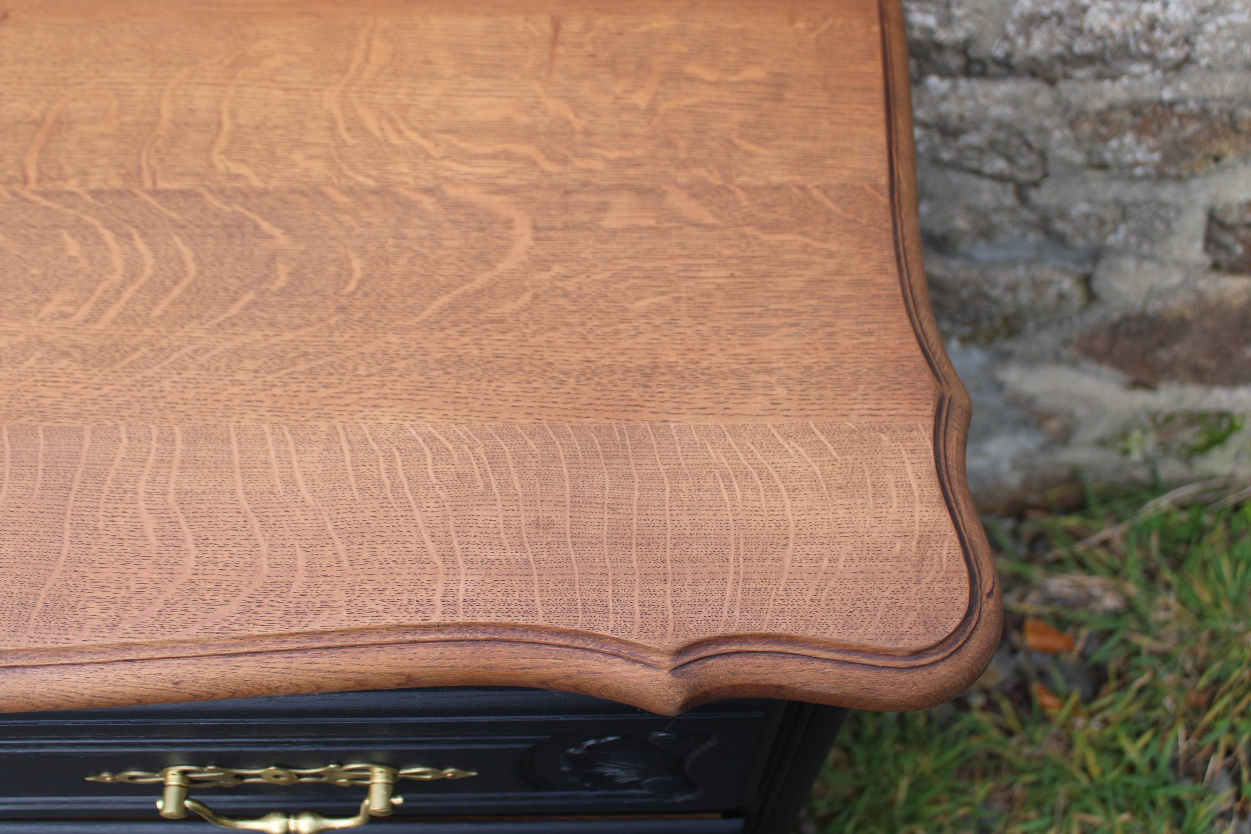 Commode arbalète ancienne