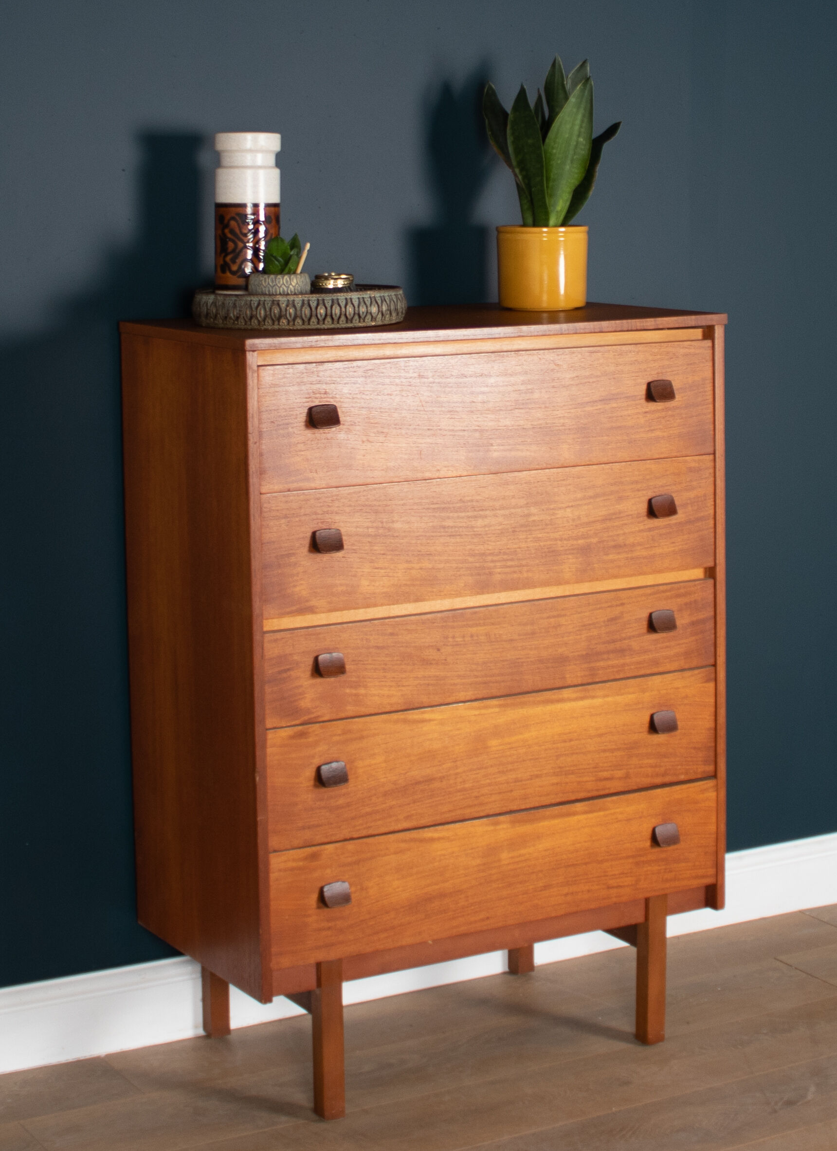 Retro chest of drawers 1960s