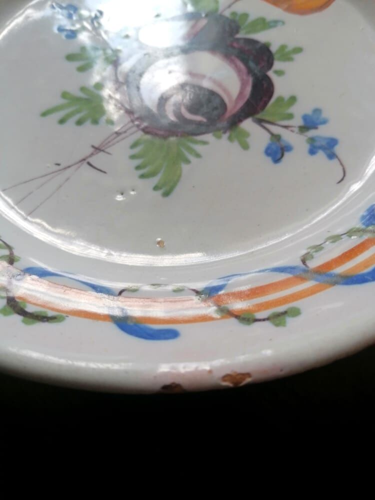 Plate earthenware of Bordeaux, late eighteenth century