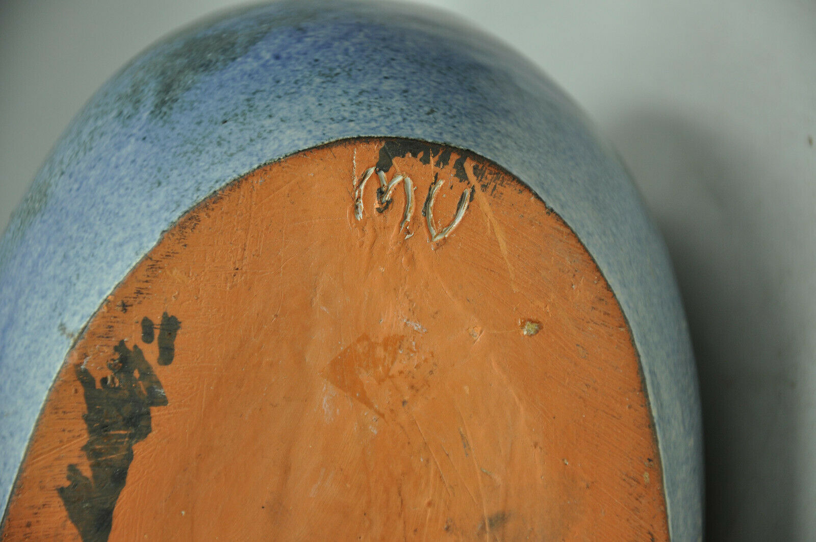 Vase piece of form in reeds