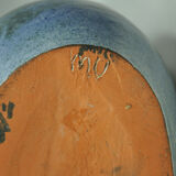 Vase piece of form in reeds