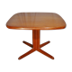 Scandinavian expandable central square table in teak