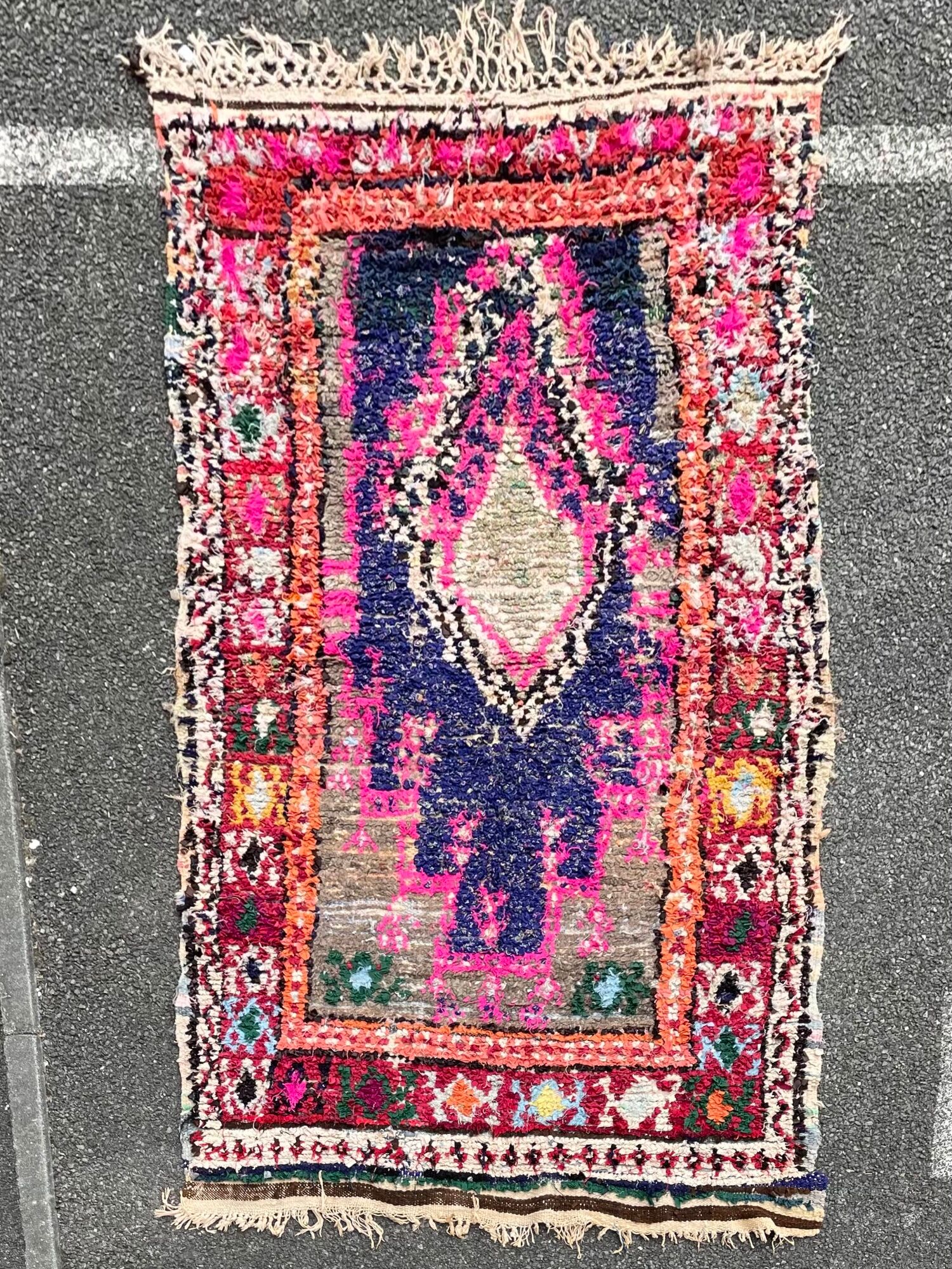 Vintage azilal berber rug 150x250 cm