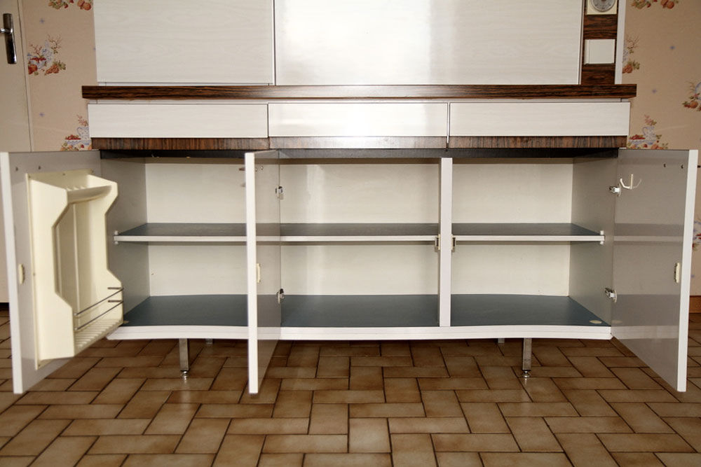 White vintage formica kitchen furniture