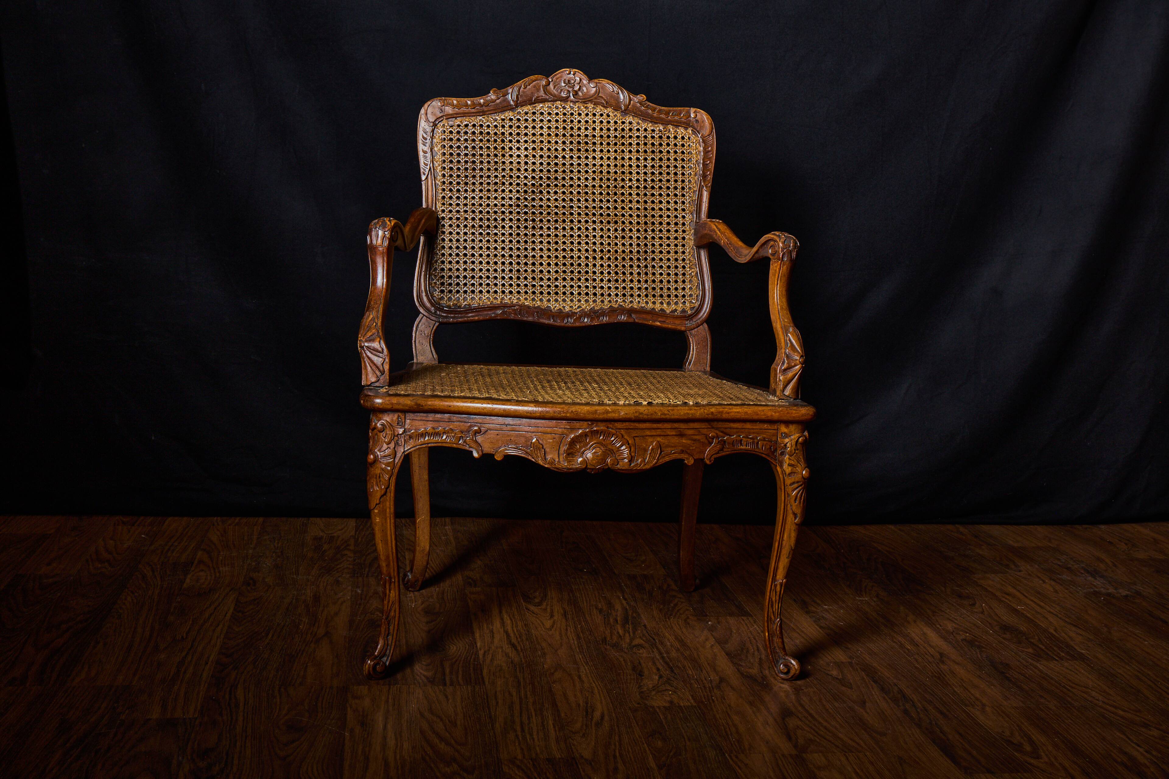 🪑 Pair of Louis XV caned armchairs in carved solid wood