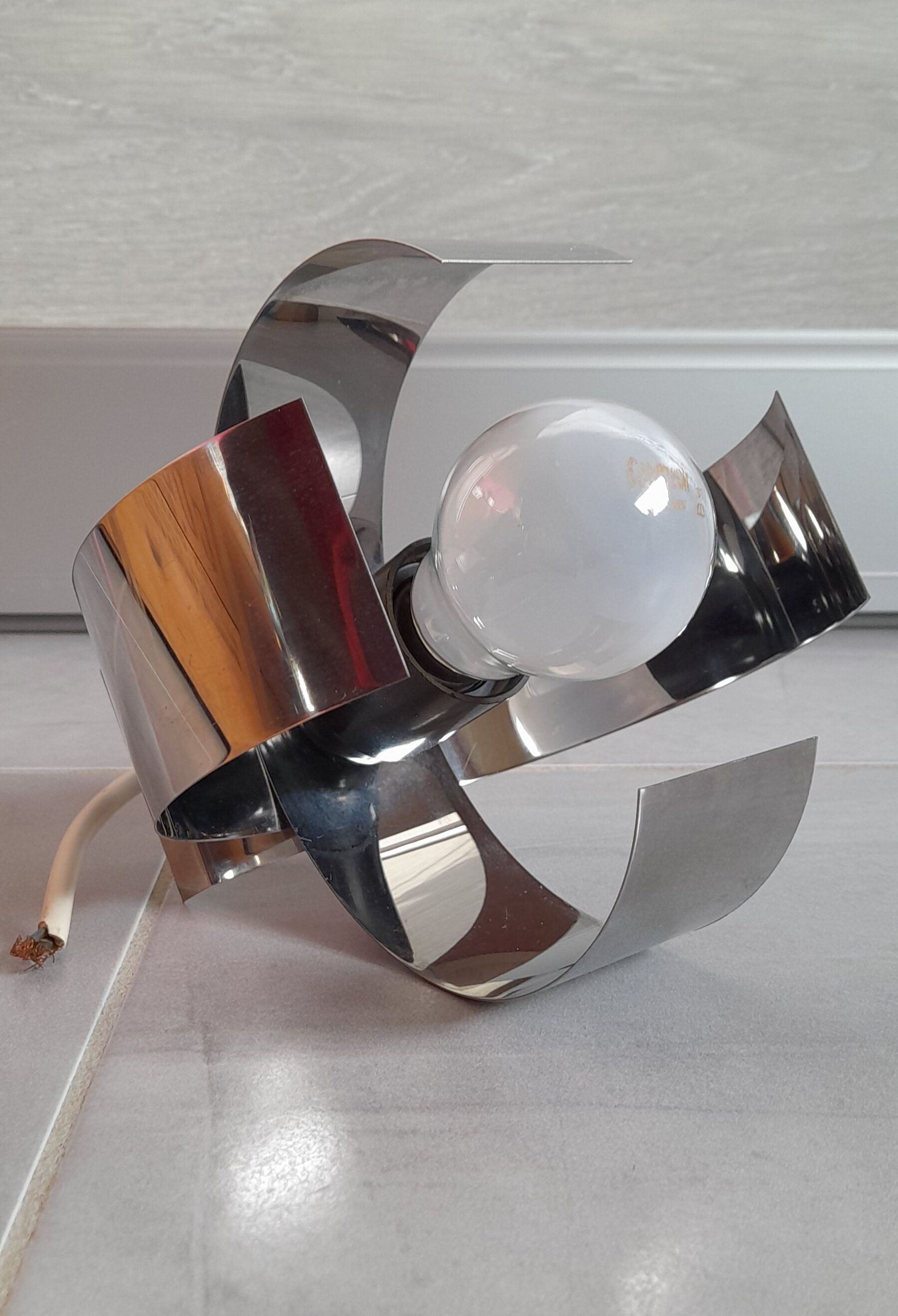 Lamp space age aluminum 70s