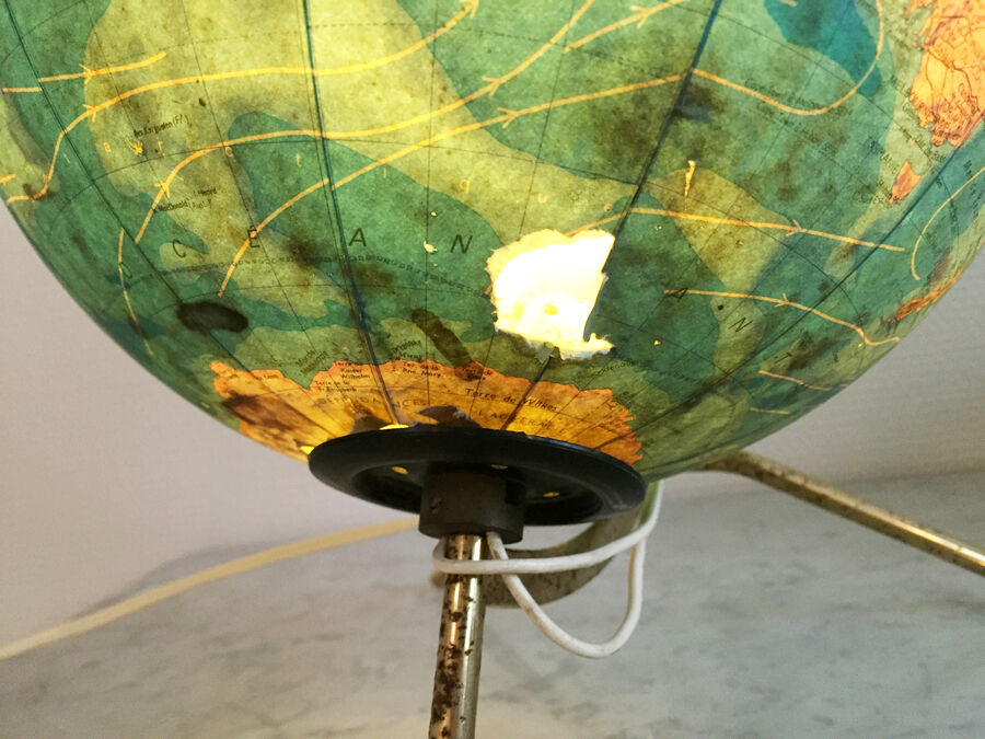 Bright globe Taride, 1950