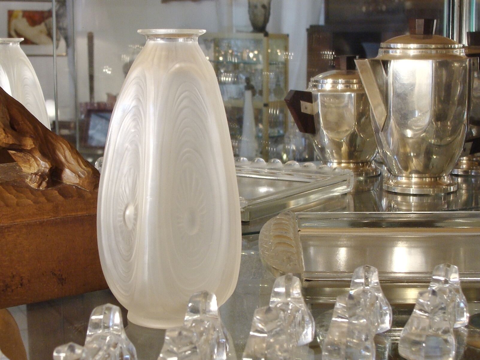 Art Deco vase signed Sabino