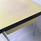 Table en formica jaune moutarde  des années 50- 60
