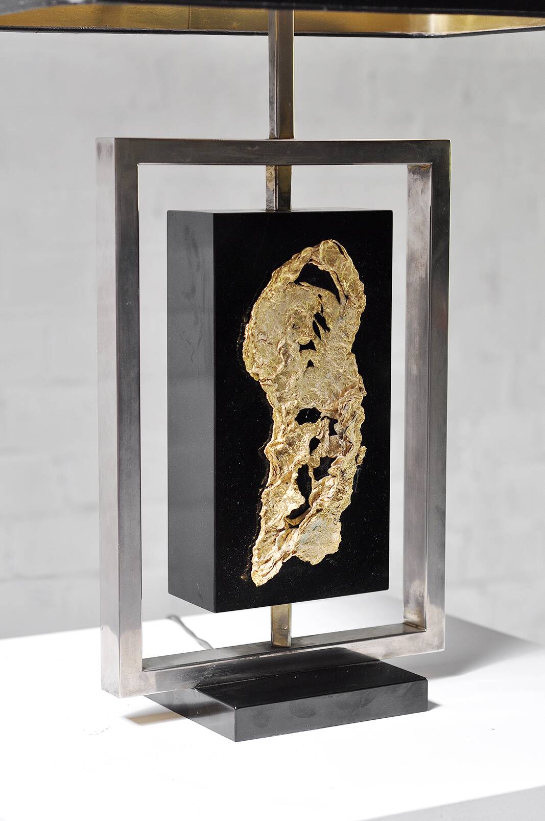 Lampe de table dorée par Philippe Cheverny, France, 1970s