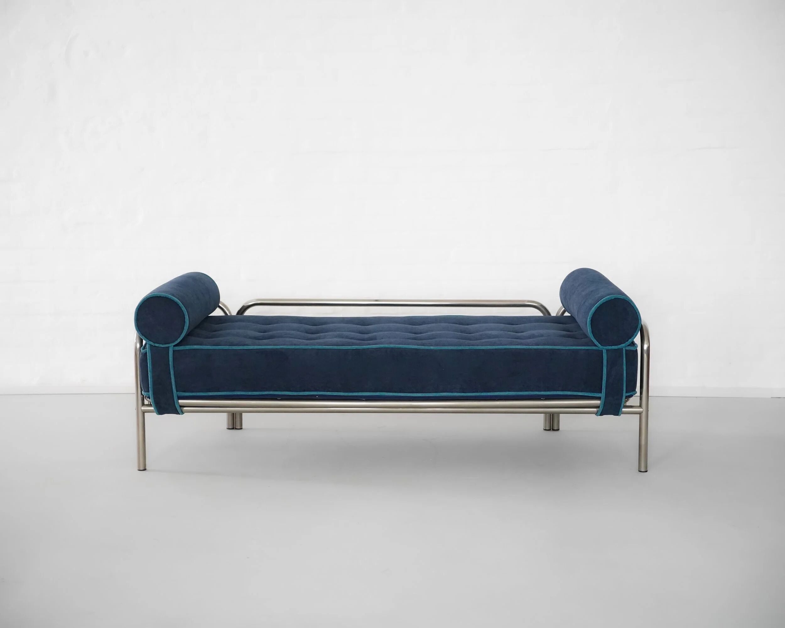 Locus Solus daybed by Gae Aulenti for Poltronova