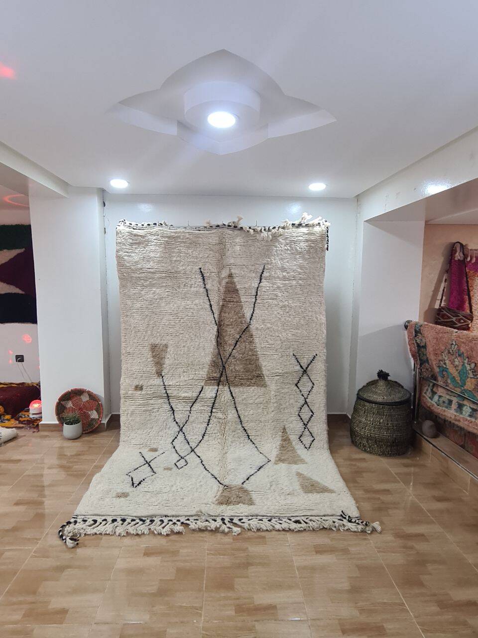 Handmade wool Berber rug 250x150 cm