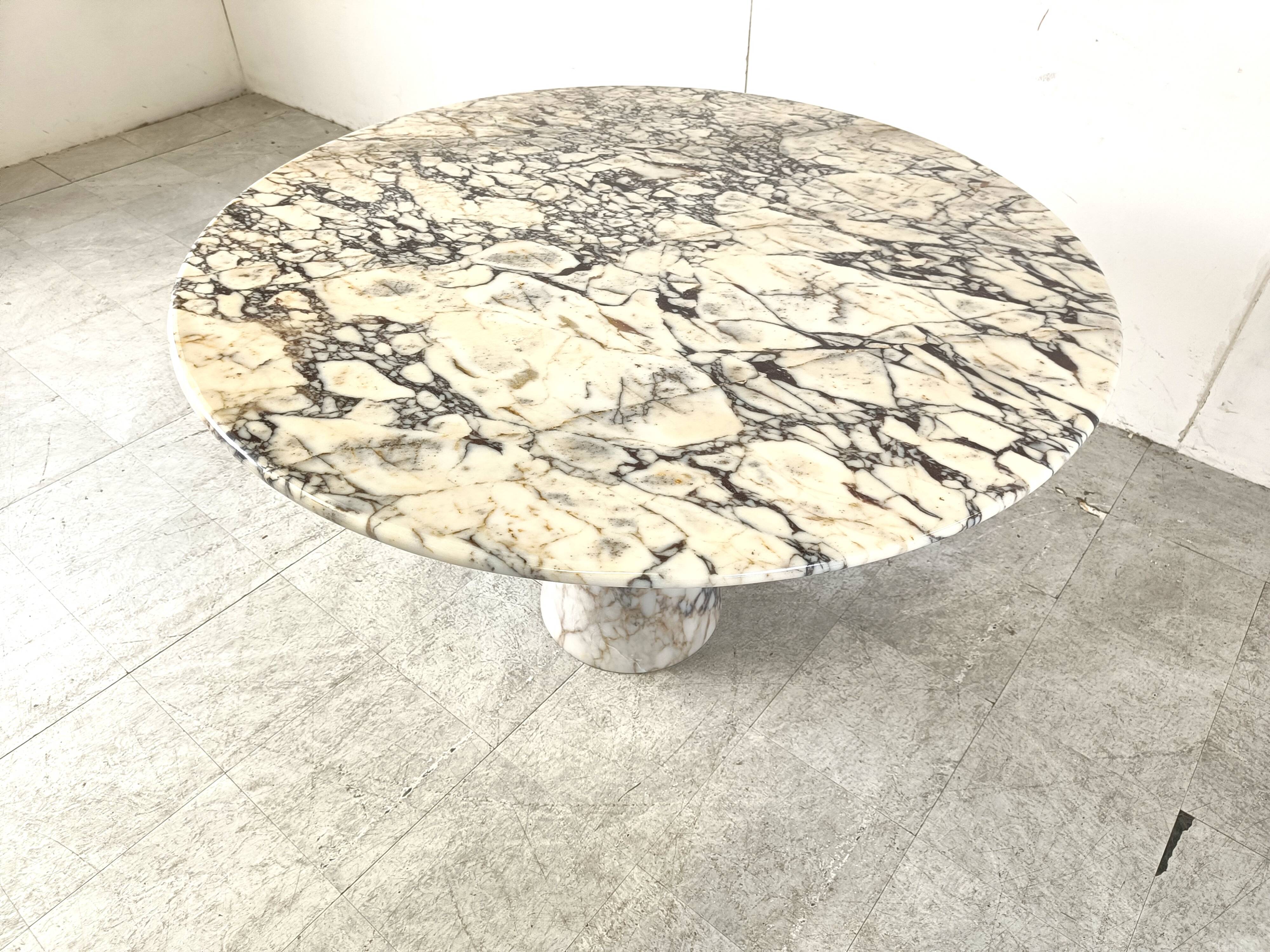 Vintage round marble dining table, 1970s